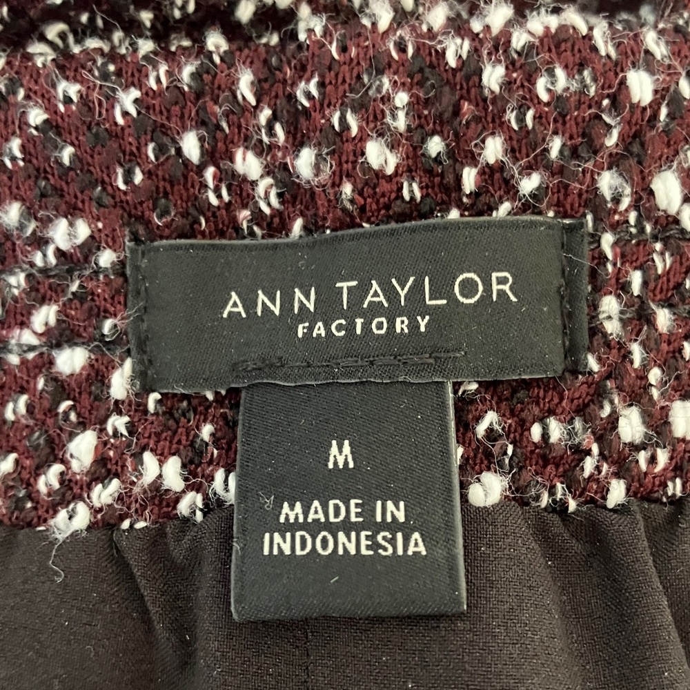 Ann Taylor 2 piece NWT top skirt cranberry tweed matching set S/M - Picture 11 of 13